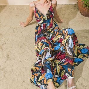 NWT Flying Tomato Tropical Leaves Maxi Dress